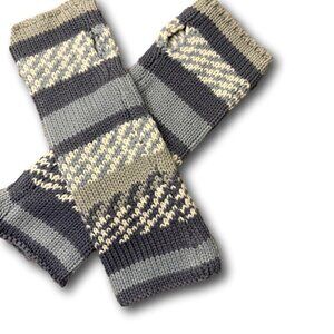 BOGO Knitted Arm Warmers with Thumb Holes